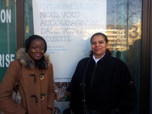 Coumba (à gauche ) et Valérie, deux jeunes entrepreneuses