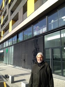 Mokhtar Karmaoui déçu de son logement trop petit